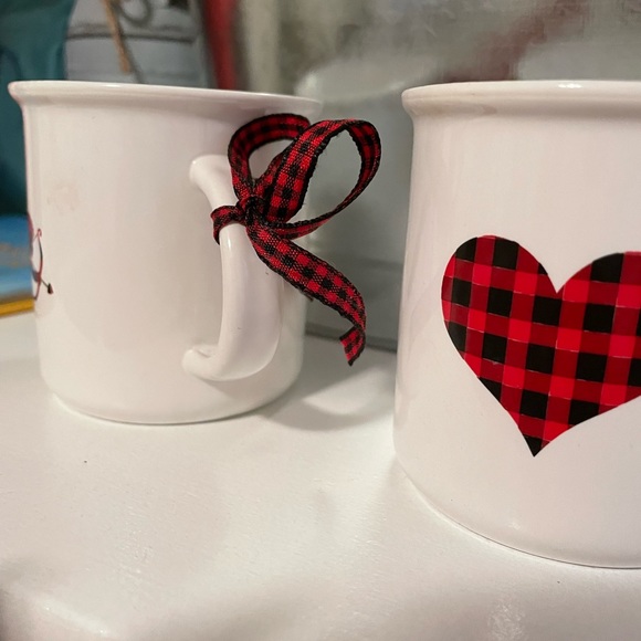 Valentine’s Day mini mugs -2 items - Picture 2 of 4